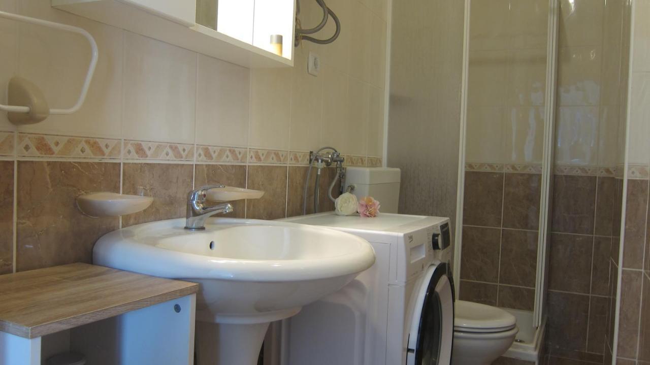 Apartment Marina ซรีมา ภายนอก รูปภาพ